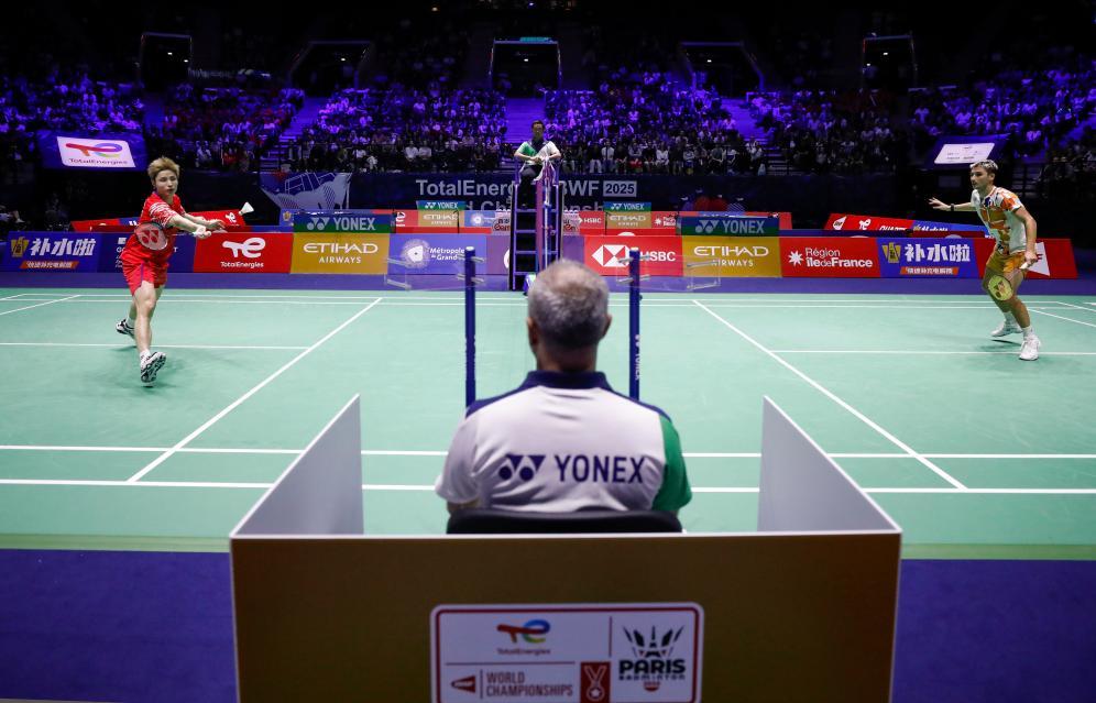 更是两队在 更是两队在