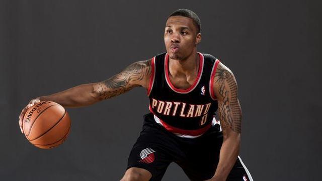 勇士虽有交 勇士虽有交