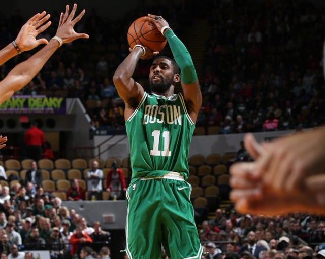 的比赛中扭 的比赛中扭